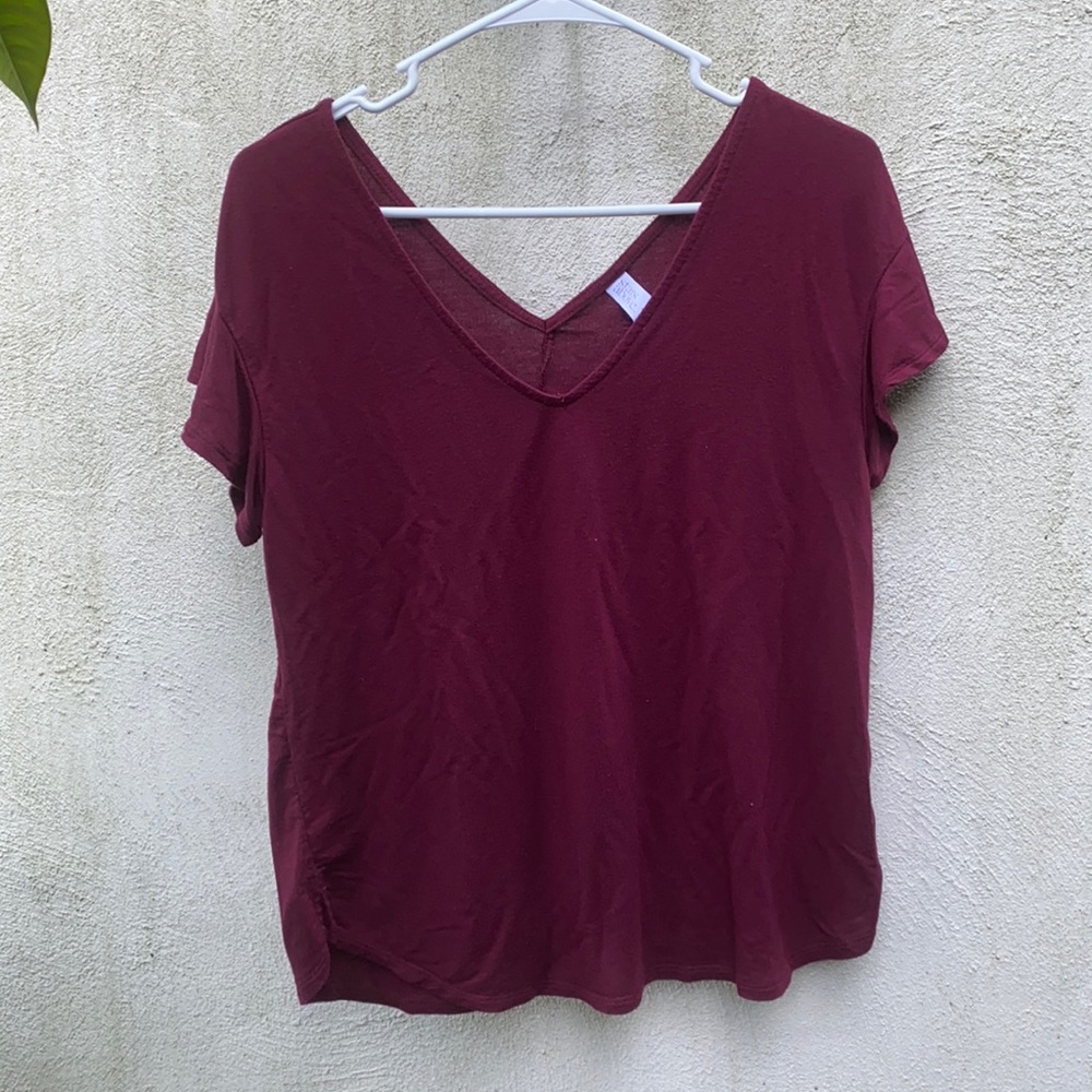 Maroon V Neck Top Stars Above Sz S